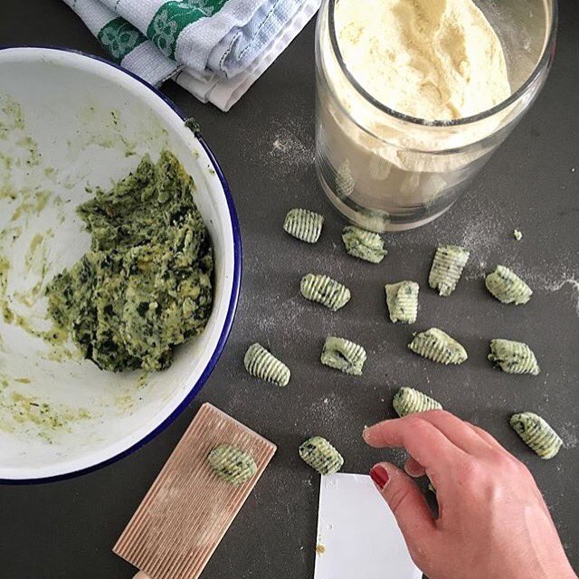 falconenamel's tweet photo. How to prep gnocchi especially for our Italian friends with the Falcon prep set #feastthursday #recipe #inspo https://t.co/oY0Po9lPGe