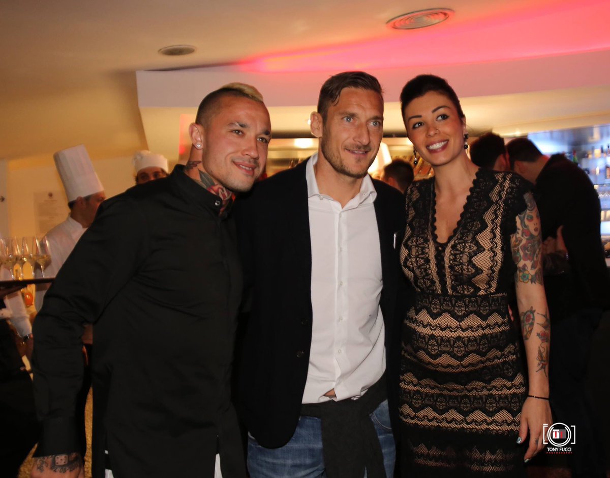 Ayshacla's tweet photo. 😁💣💣💣 @OfficialRadja https://t.co/itJyzUKLUo