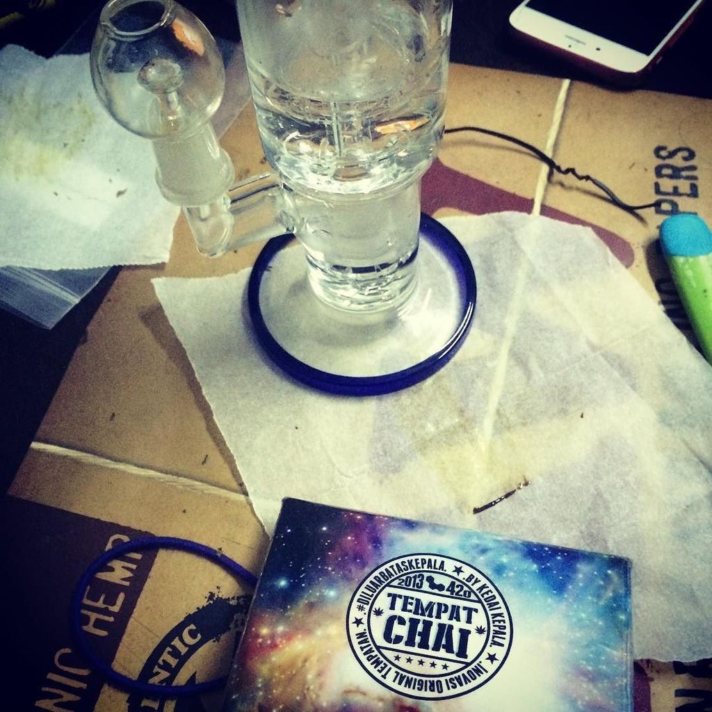 KepalaKedai's tweet photo. Mlm ni tido lambat bersebab. 😎

Mcm terlebih jauh perginya 🚀⭐️🌙 #kedaikepala #kk420 #kl420… https://t.co/olE8zkbHRw https://t.co/e5Q6LQkdrr
