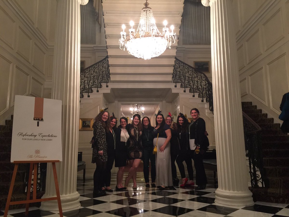 LkldViews's tweet photo. @MomTalkRadio @MomsNiteOut #NMNO16 we fancy! @glenncovemansion https://t.co/rwDAnKZQ6L