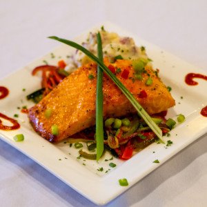 ShopPAMainSt's tweet photo. Your Mom wants to go here. Awesome Food!   BOGO Dinners @MadisonsPGH  get the #coupon at https://t.co/WC33JwEm60 https://t.co/MEtNyC4p14