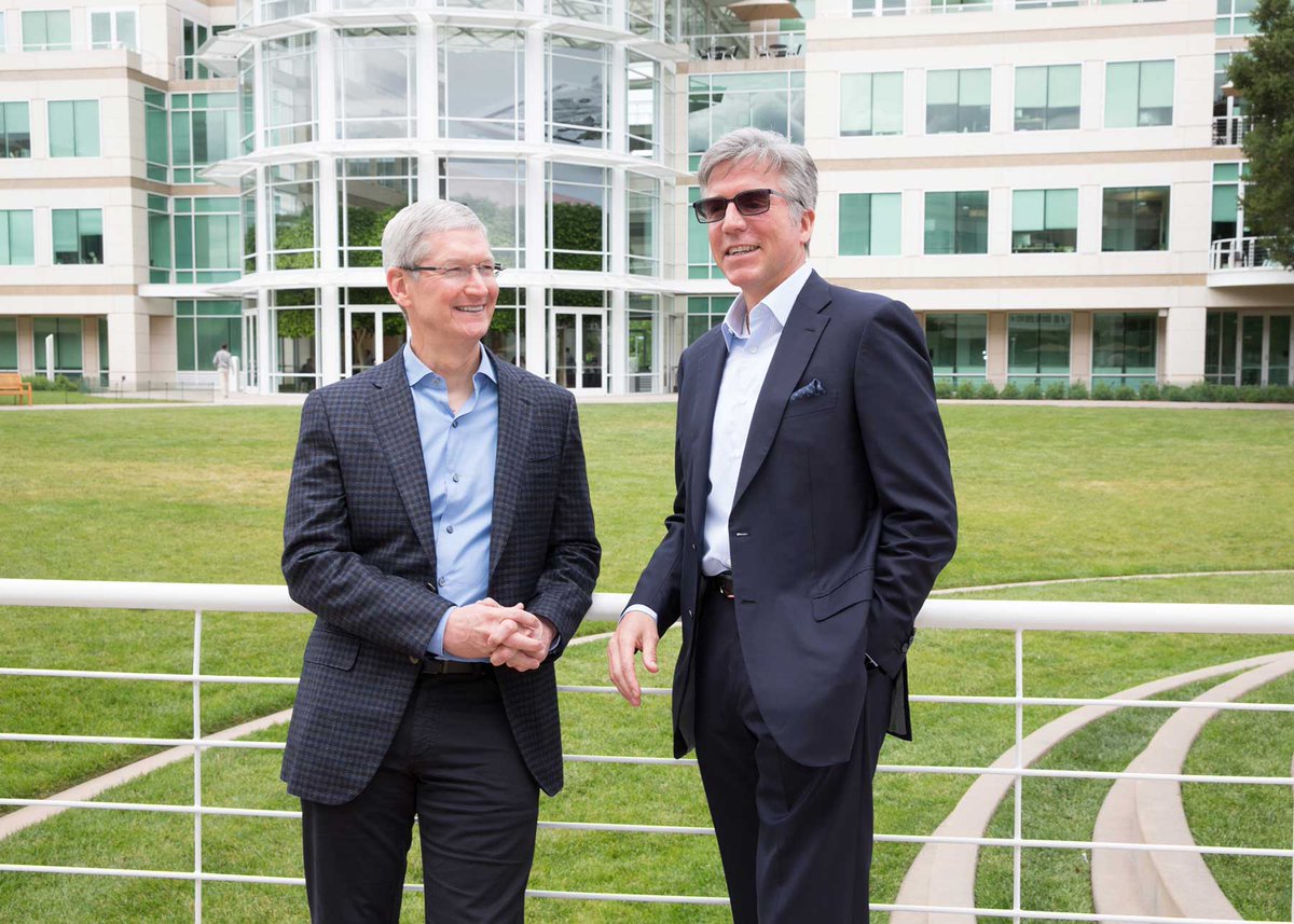 RenatoSilvaAU's tweet image. @tim_cook  and  @BillRMcDermott @SAP talk building #SAPFiori apps in #iOS 
news.sap.com/apple-sap-part…