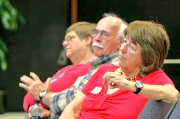carl_sexton's tweet photo. @SPS_physicsnews @nuclear94 The Barbara "Boycott" Wilson, still waiting for her #TexasStarParty #OmegaCentauriAward https://t.co/FLE7bDkN1n