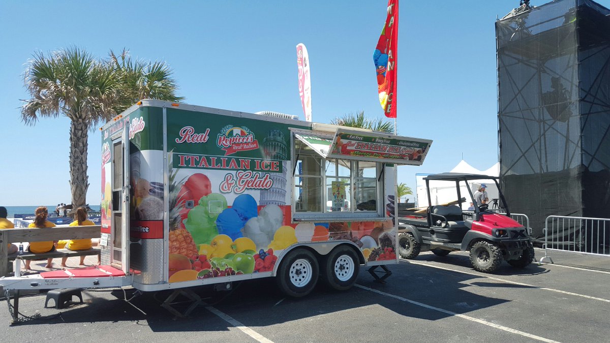 RepicciRealIce's tweet image. We're at the 2016 NCAA Beach Volleyball Championships. Come check us out.
ncaa.com/sports/beach-v…