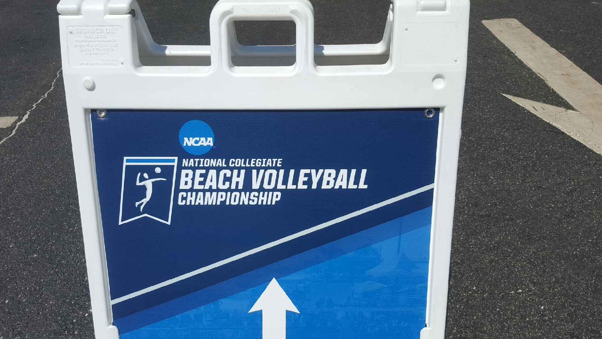 RepicciRealIce's tweet image. We're at the 2016 NCAA Beach Volleyball Championships. Come check us out.
ncaa.com/sports/beach-v…