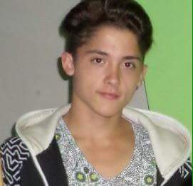 MegaanDc's tweet photo. @hectorlocutor me ayudas con un Rt tiene 16 años.. No volvió del colegio ayer.. Es de Marlo &amp; Libertad Ayuden con RT https://t.co/K04IMdcuut