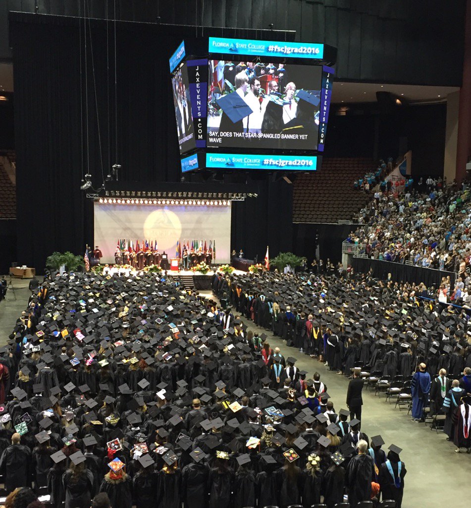 KemberontheWeb's tweet photo. @Danfaquer FSCJ Class of 2016! Congratulations 🍾 #collegeliferules #worksuxs #fscjgrad2016 https://t.co/TERtjDhaFB
