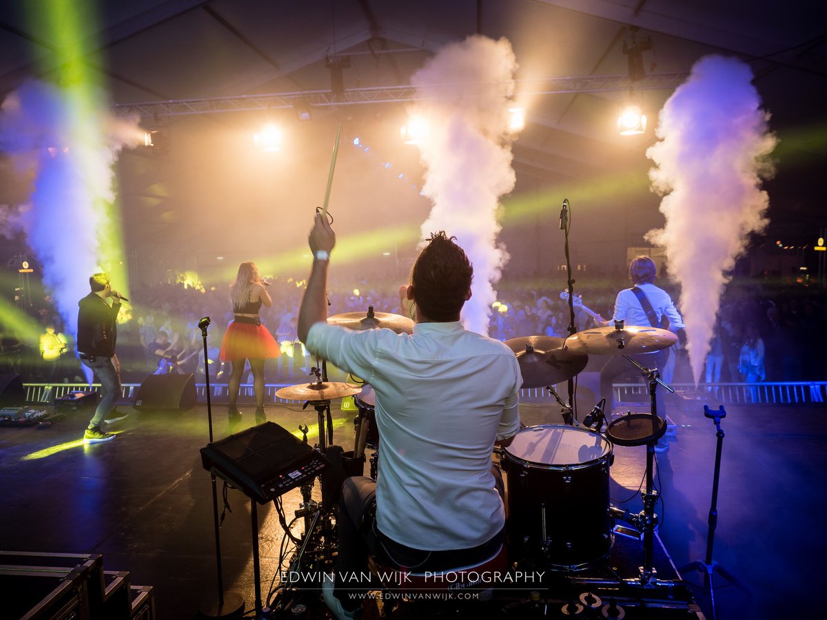 Kasteelfeesten tweet media