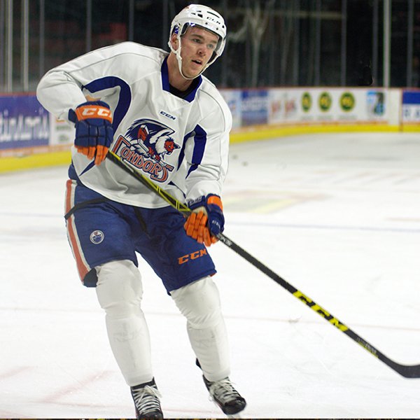 Condors's tweet photo. A Connor McDavid signed &amp; worn practice jersey. Proceeds to LLS #NHL17McDavid BID >> https://t.co/mQnw31s4KI https://t.co/aRFQyRijV7