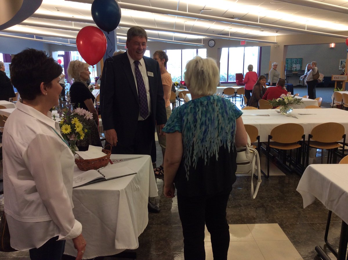 LarryALundblad's tweet photo. It's my retirement celebration. Stop by the cafeteria until 6pm and chat! https://t.co/WBNeXhr27s