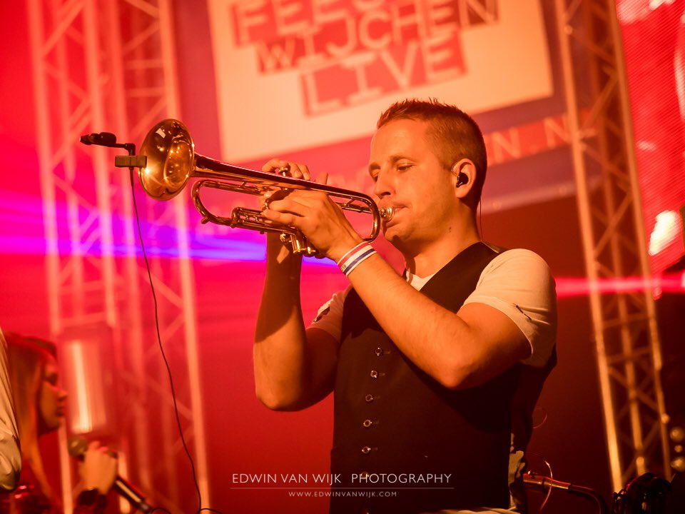 Kasteelfeesten tweet media