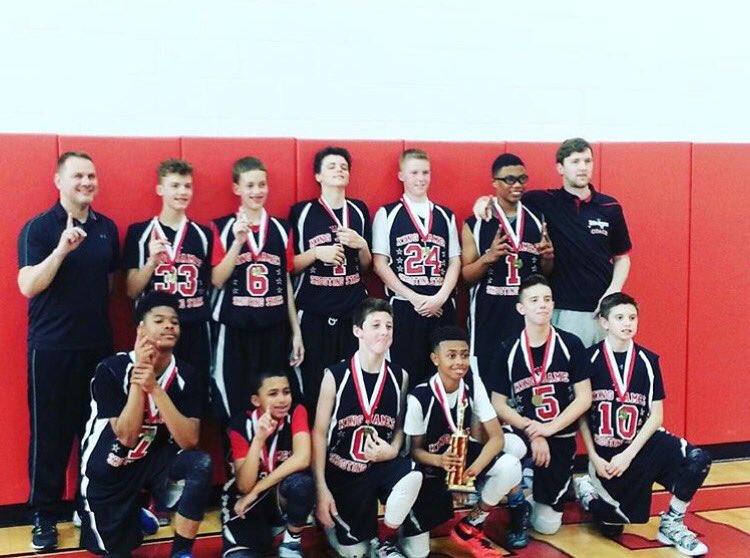 StarsOhio's tweet photo. C\O 2022 King James Academy took home the hardware at the Ballers Bash &amp; Boys Primtime,there ranked 4th in the state https://t.co/whjxL9R3i2