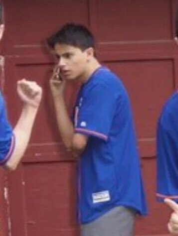 NoHoesGeorge's tweet photo. When your whole squad lit but Logic calls and says hes droppin Flexicution https://t.co/CTpaCFziF3