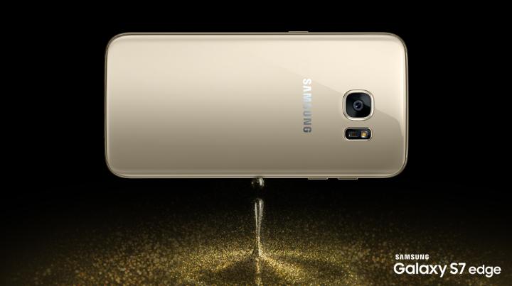 SamsungLatin's tweet image. ¿Ya conoces nuestro nuevo #GalaxyS7Edge? ¡#RT si lo quieres para ti! bit.ly/1hzBRgP