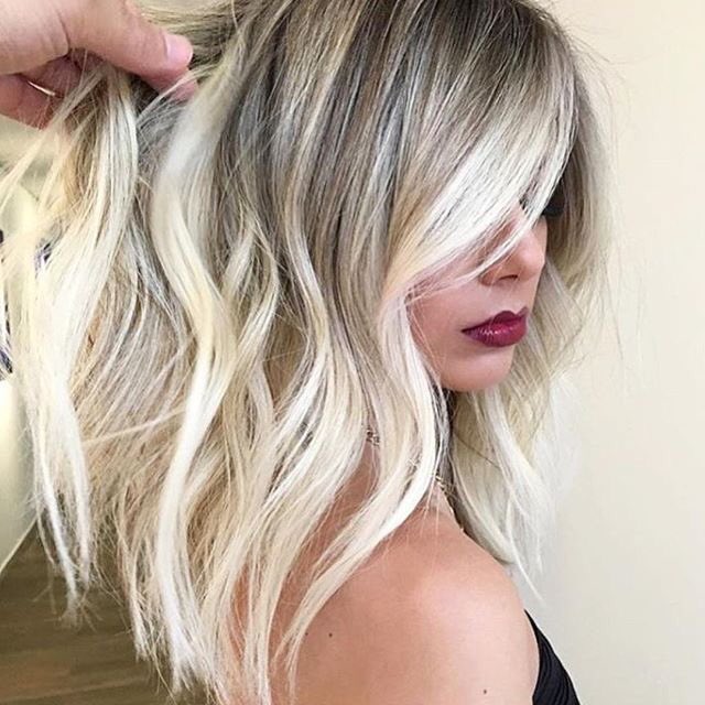 karlee5252's tweet photo. Getting my hair don't like this 💇🏼 https://t.co/ijD5l0ywZ9