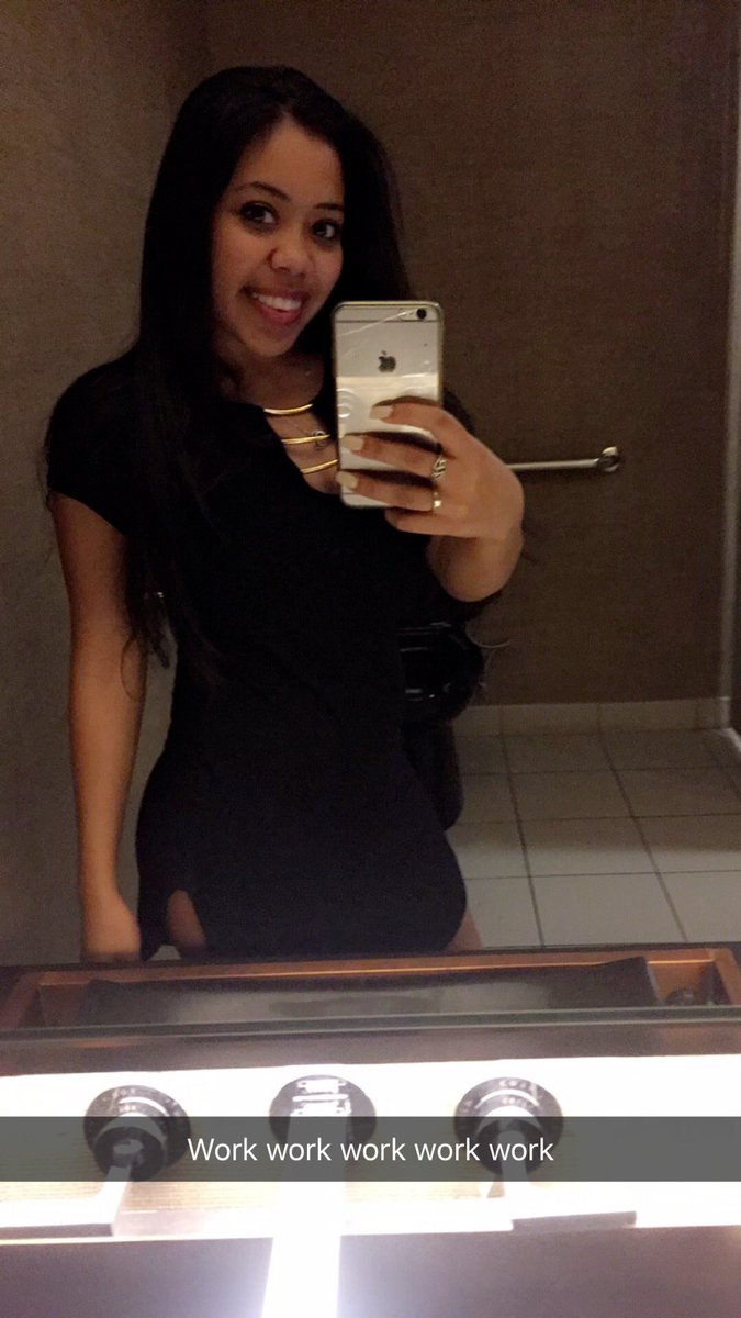 NoslenBaby's tweet photo. Snapsawitfirst https://t.co/aTmFXKEmpx