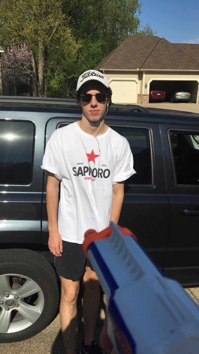 TeamYSL6's tweet photo. RIP to a true soldier. Michael's 3rd kill @WoodburyNerf https://t.co/xOa9n1zRzj