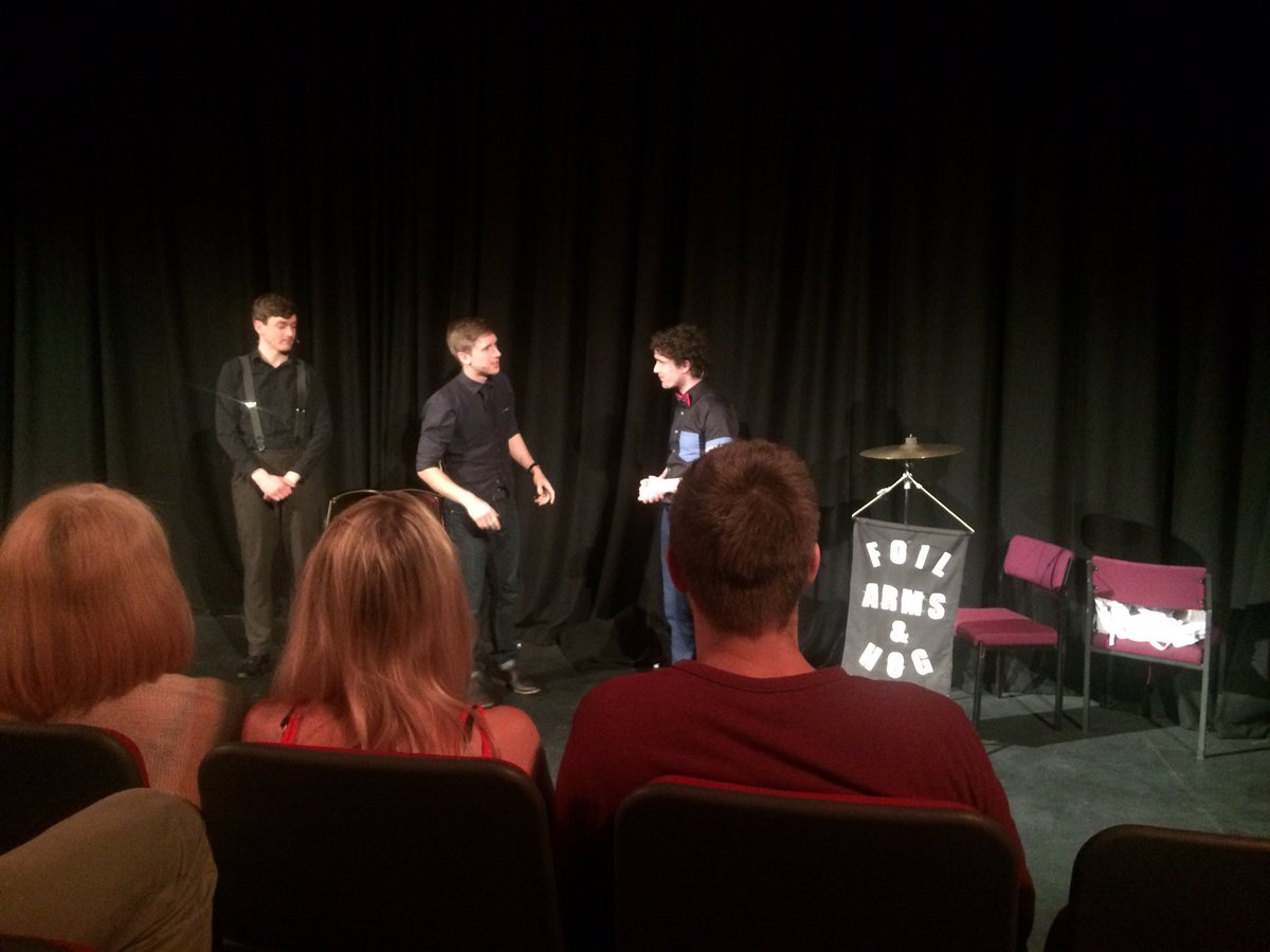 7ulsi's tweet photo. Fab night again with @FoilArmsAndHog @spacentre #cryinglaughter #deepa https://t.co/7DeXHKjNfv