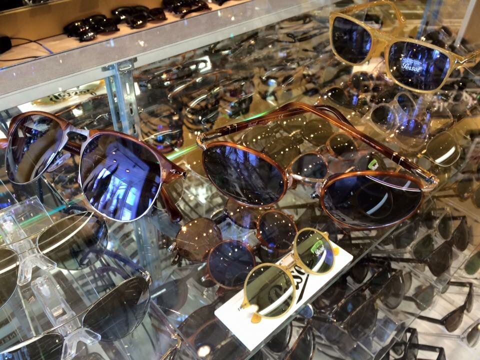 summershadesmv's tweet photo. Come by to see our new #Persols!!! #summershadesmv #marthasvineyard @Persol https://t.co/fU5xibGqic