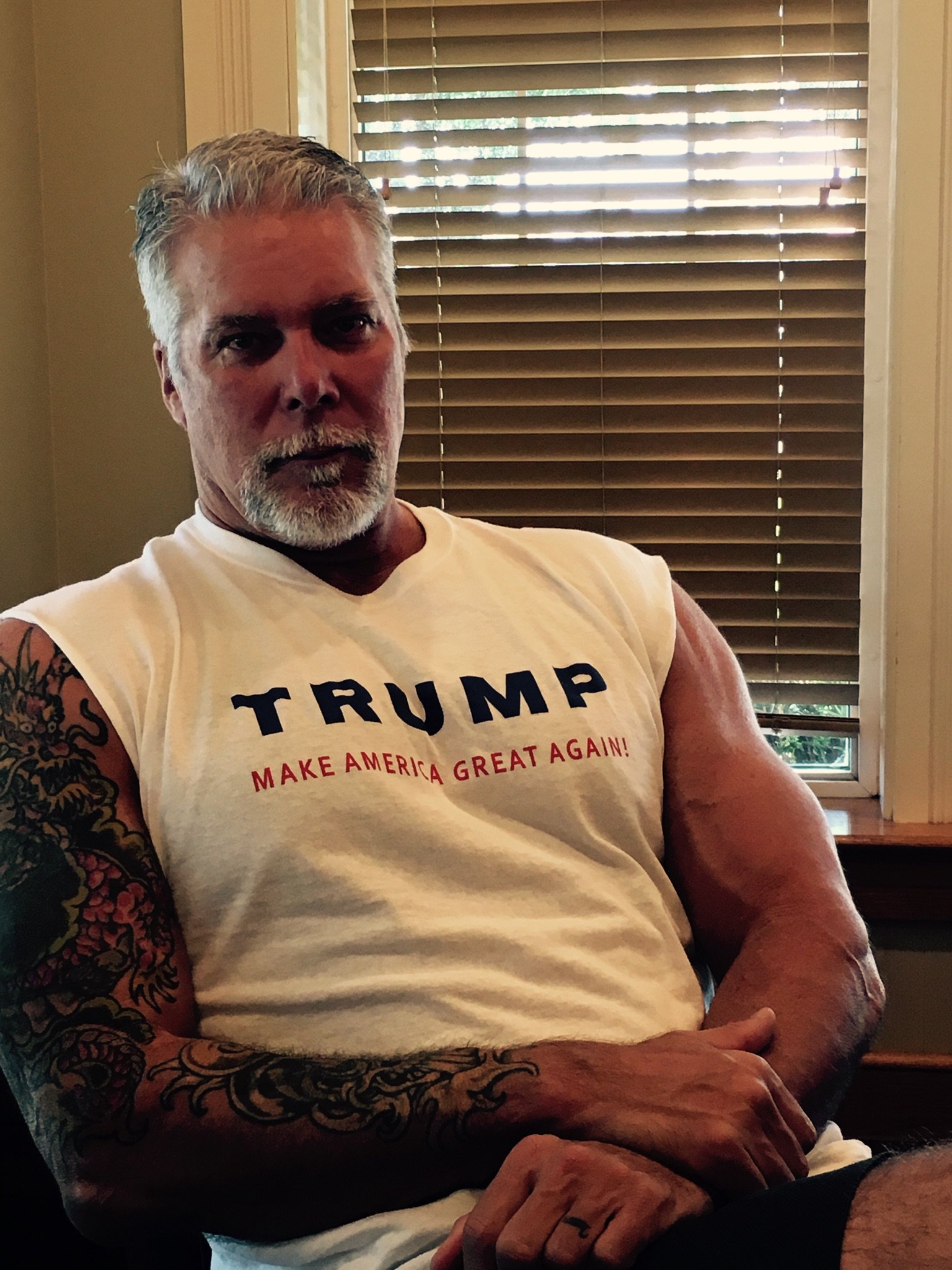 6'10" ex-WWE pro wrestler Kevin Nash sports a Donald Trump T-shirt