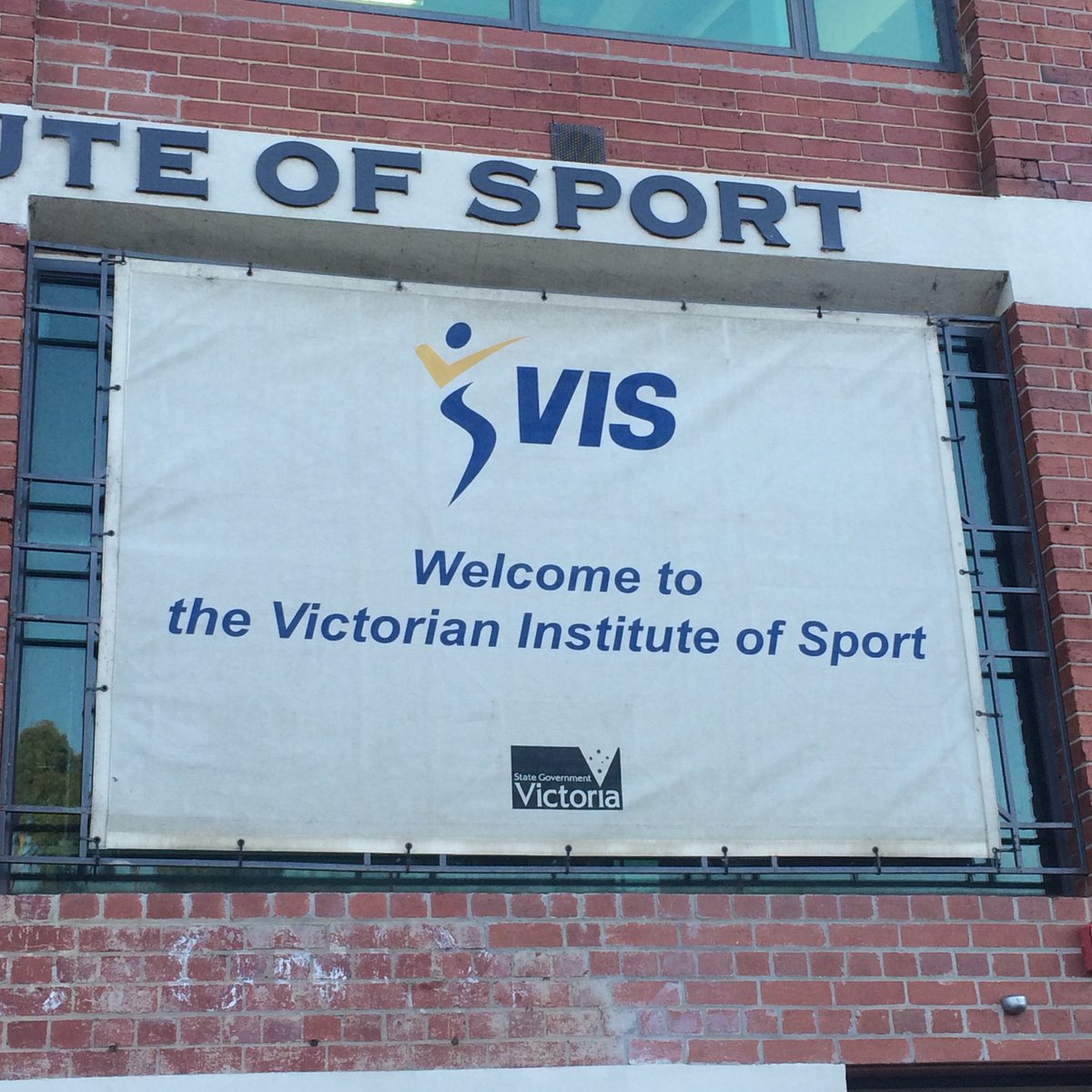 NE_Heaney's tweet photo. Strange feeling entering the VIS for the last time after >10 years. I'll leave with lasting memories & friendships. https://t.co/RxEKcZ1liu