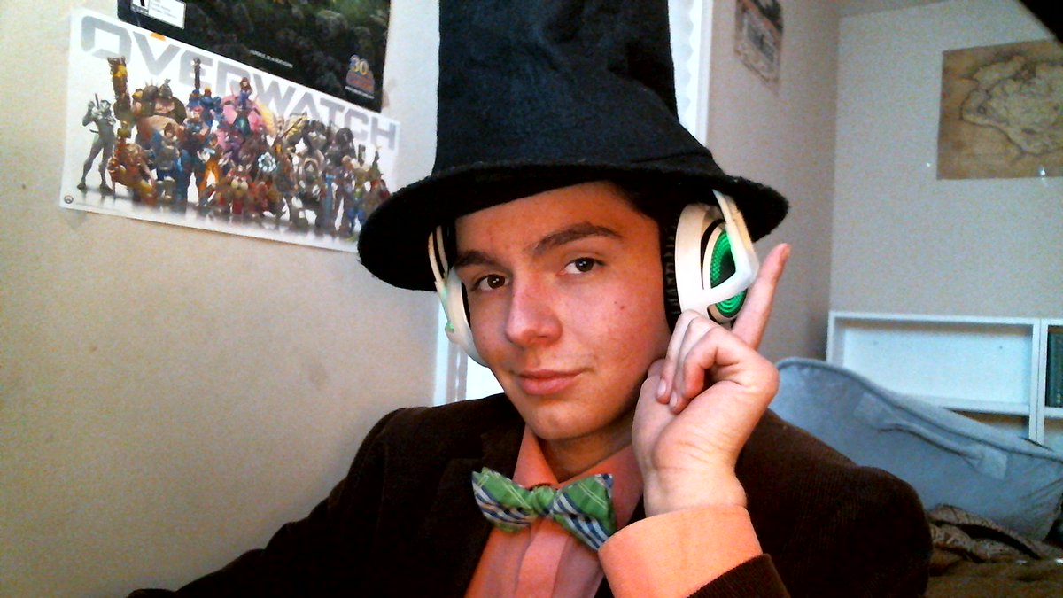 TheRealTawlest's tweet photo. It's that time again for the #FancyStream https://t.co/Dx6zvthlii Gonna start off with some #ROBLOX then #Overwatch! https://t.co/typq2iVRRo