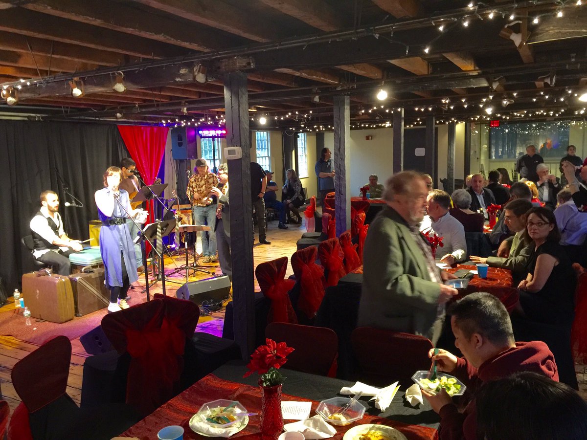 J_Bissonnette's tweet photo. More from the @PwtArtsFest Curtains Up event at @OldSlaterMill. #Pawtucket https://t.co/1fvXbmWA6D