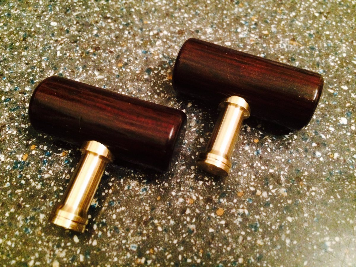 Reaper_Tackle's tweet photo. Rosewood and brass and handles all ready to be fitted https://t.co/IQmlaFeRuS