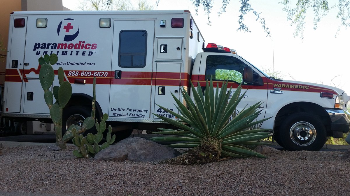 ParamedicsUnltd's tweet photo. An EVENTful week this was, we finished it with #medicalstandby at Phoenix #MarriottTempe at #TheButtes. https://t.co/Mimpt1Ahgg