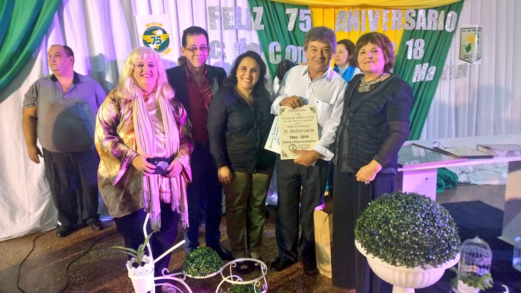 mariluleverberg's tweet photo. Felíz 75 Aniversario #Comercio18 @udpm_misiones compartió festejos @marianosolonesk @christiandechat @normacuquejo https://t.co/MUiq2ZKfDK