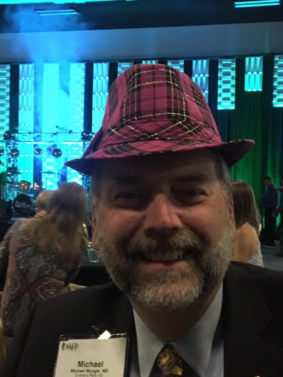 jmeigsjr's tweet photo. Does this count as a "Bama" hat? #thinkingnot #RollTide https://t.co/wCRv4t6q8z