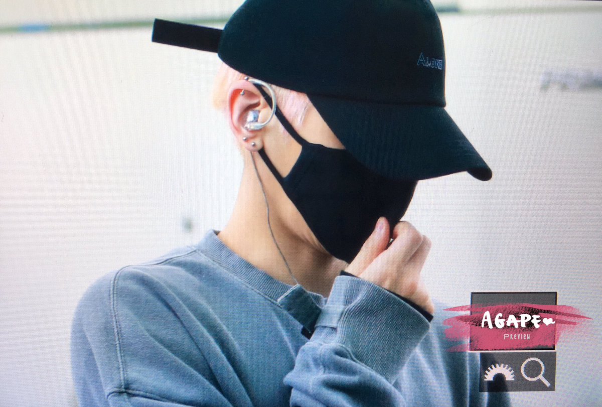 160506 JongHyun‬ @ Aeropuerto de Incheon {Rumbo a Canadá} ChuzhTaUUAE3BOl