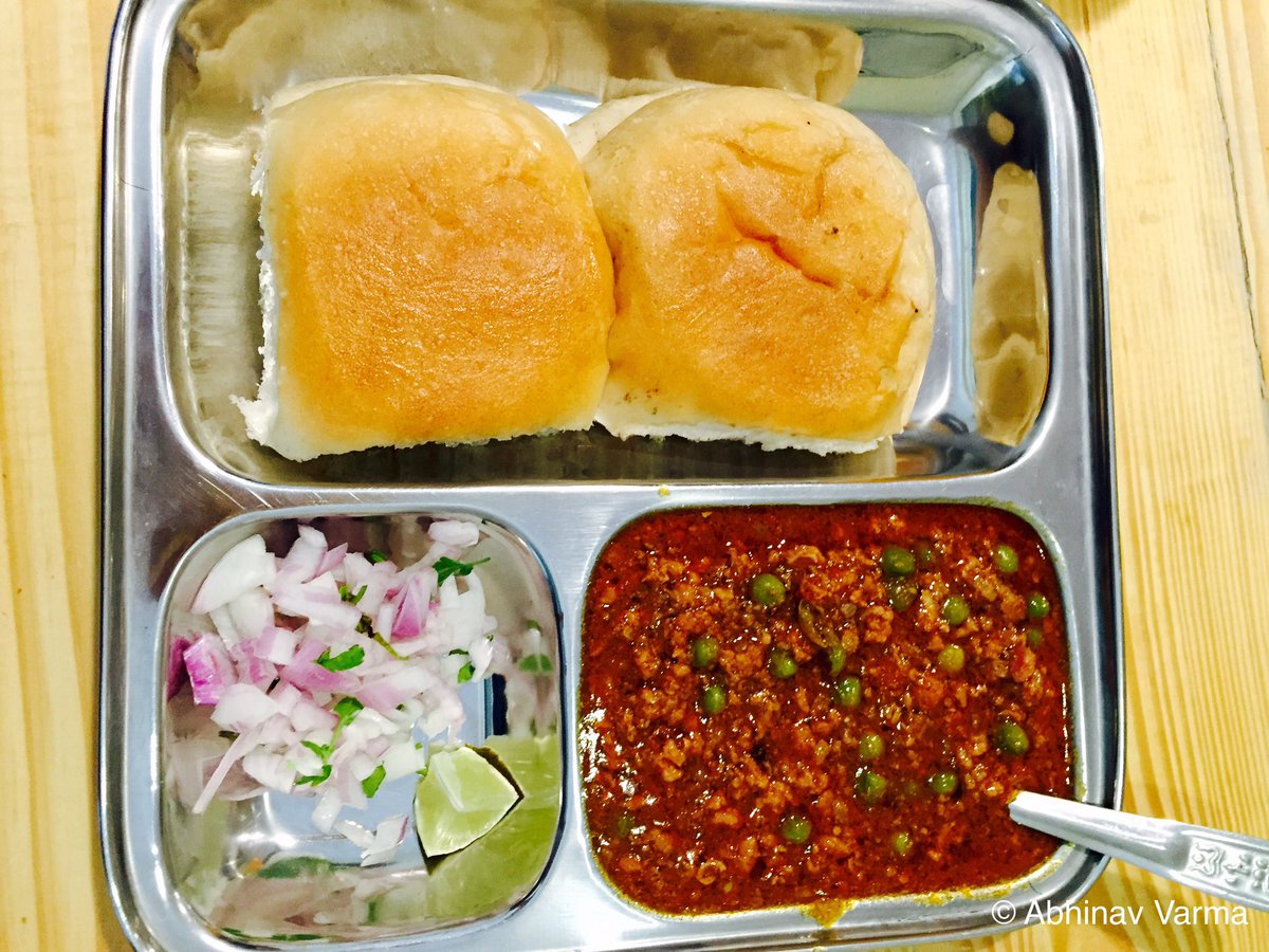 abhivar3006's tweet photo. #Relished some #fantastic #SindhiFood at #FatSindhi #Bangalore #PlateToPlease #Koki #DalPakwan #MuttonKeemaPav https://t.co/ZPftG5BsHk
