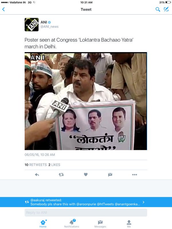 ashujoshi27's tweet photo. Three #ScamLords in a single poster. easy for @INCIndia workers to carry. #ScamQueenOnRoad https://t.co/ZJWOJyOaIK