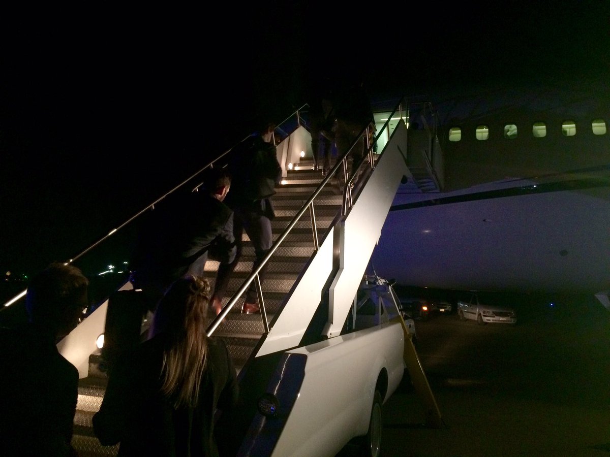 DallasStars's tweet photo. Back to Dallas for Game 5 on Saturday. #NHL17Benn https://t.co/JgZ5ovdJ1i