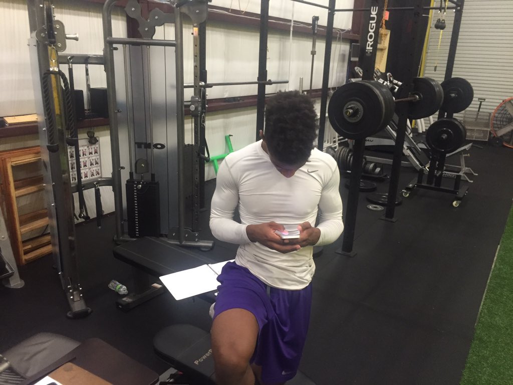 g0performance's tweet photo. Adam Sparks @adamsparks18 2017 picks up 4th offer while he's in the lab. #GoRams #groundzero https://t.co/gpwXWe1TUK
