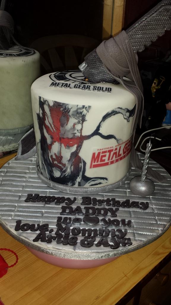 Arnie Vergel de Dios on X: "My birthday cake. Thanks Tina, Artie &amp; Aya @metalgear_en @MetalGearOnline @HIDEO_KOJIMA_EN @Konami https://t.co/rh5pNe9G5i" / X