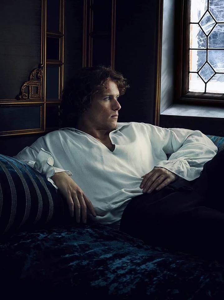 cecynor's tweet photo. I'm ☃ &amp; I canna ✋thinking abt #JamieFraser😊 Bc #SamHeughan's #HotAsFire ye ken I'll share the🔥w/ye lasses &amp; lads https://t.co/e25ejfp2jG