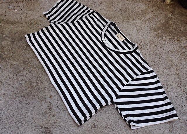 New IDC.STRIPE.TEE IDR.150K size M,L,XL