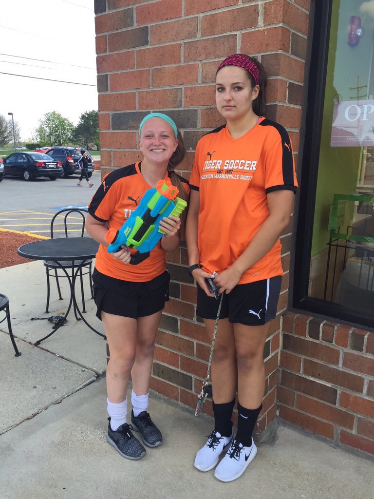 wwsassassin16's tweet photo. Yet another friendship put into jeopardy by assassins @anna_fank @sarah_burns06 https://t.co/sx7KHaNSwN