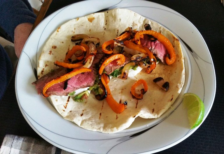 CatsLitterBox's tweet photo. Happy Cinco de Mayo!  #WinWithFlavorSweepstakes https://t.co/6S5Ac09x6T
