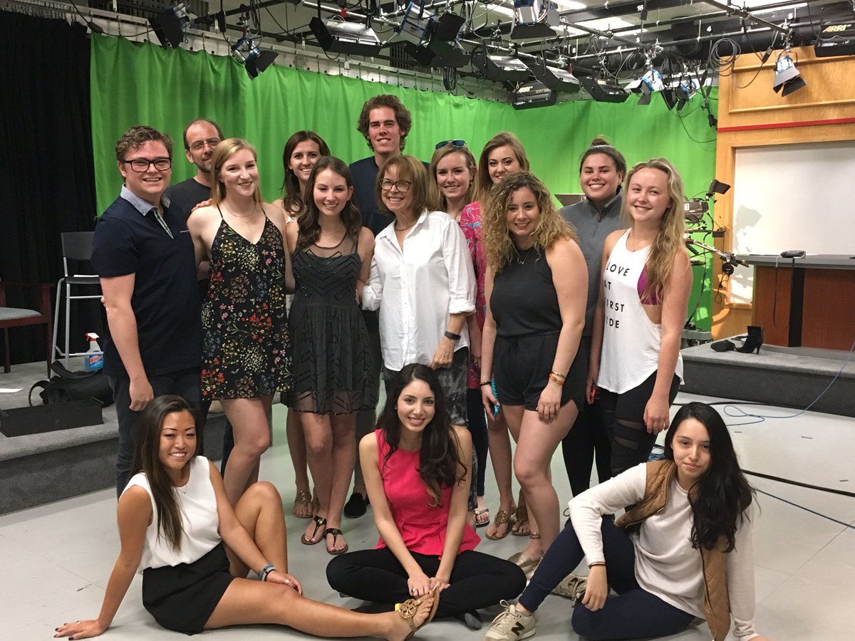 RachelGorgol's tweet photo. So proud to have been a part of @SMUTheLook this semester! Had so much fun &amp; can't wait to see it take off from here https://t.co/P3yOgsSNGm