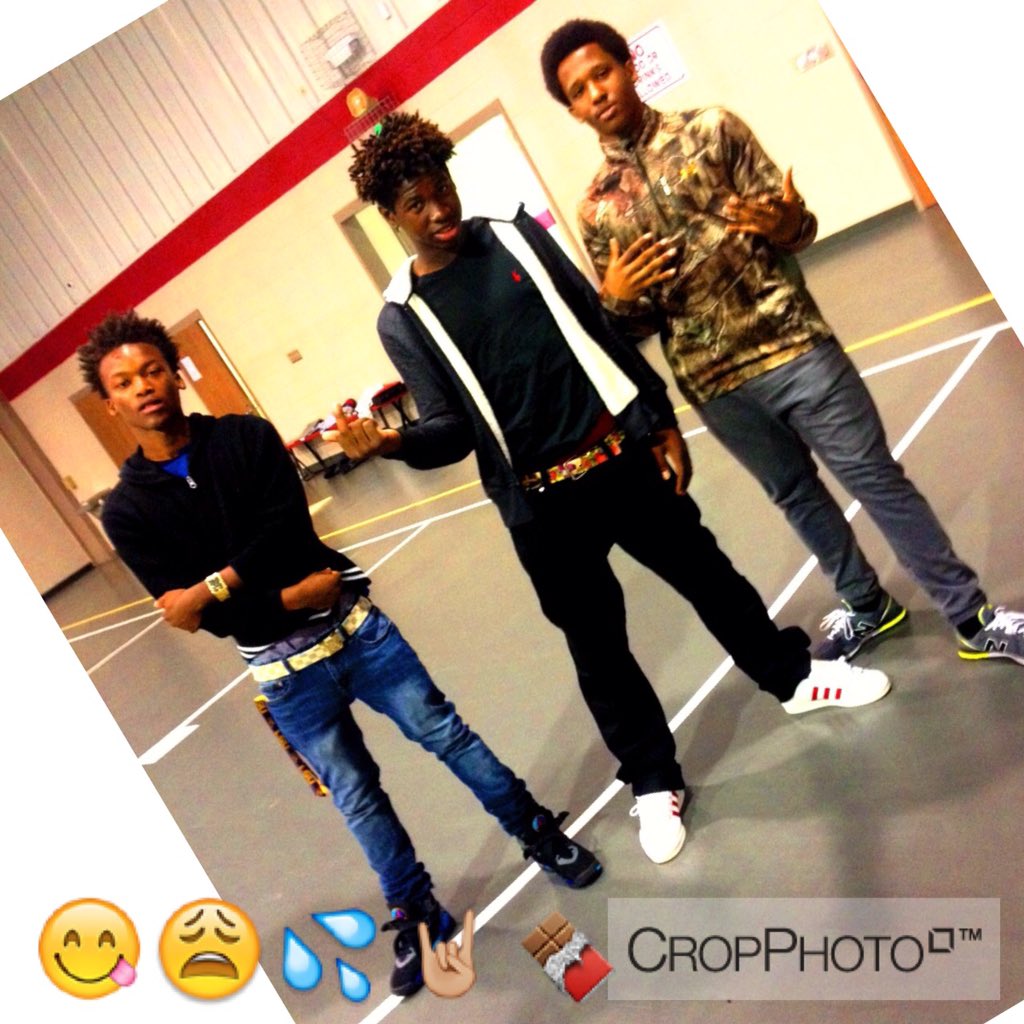 tre__cain's tweet photo. fucking with my day#1 nigga 😈🤘🏼💯 https://t.co/4l1Z5fQVAq