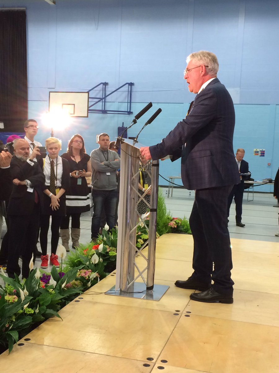 Anthea_Dickson's tweet photo. Congratulations to #KennethGibson, MSP for #Cunninghame North. https://t.co/kNOCLBDQjQ