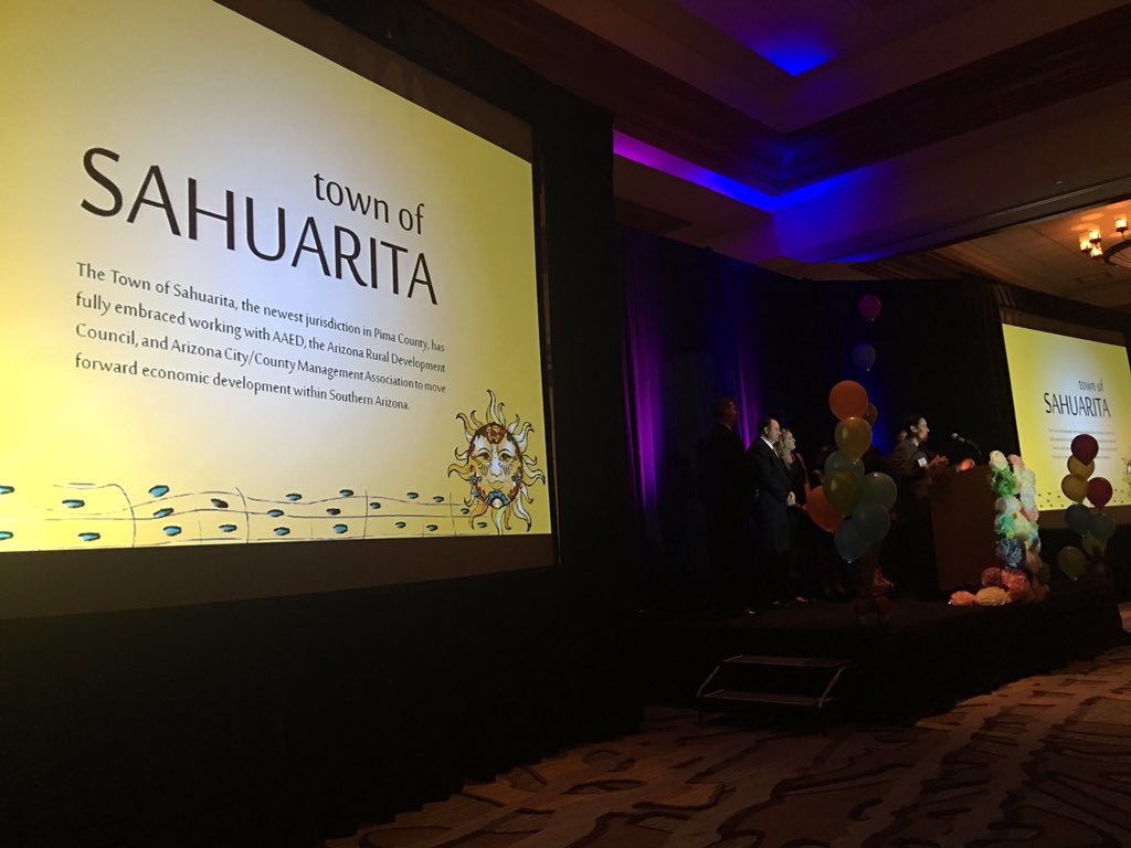 _AAED's tweet image. Small Org of Year awarded to Town of Sahuarita @Sahuarita_Az #aaedspringconference #eddeawards