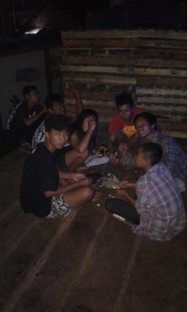 setya_aries's tweet photo. Hujan panas kan ku lewati hanya untuk mu @endanksoekamti https://t.co/1AfTOjhZve