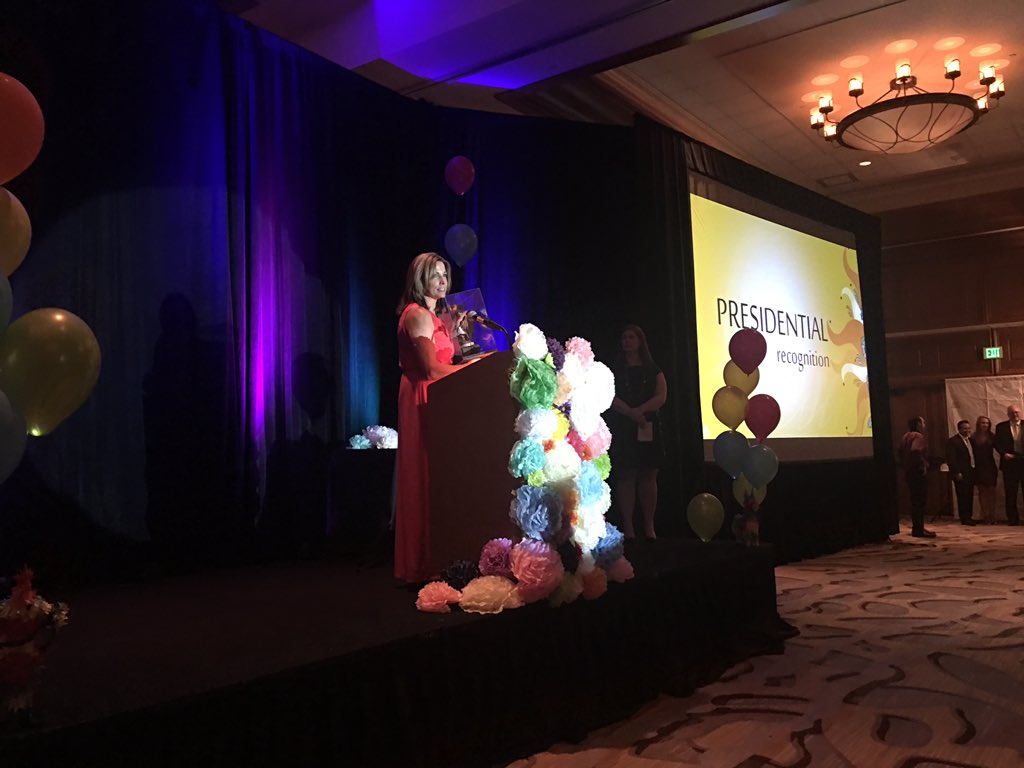 _AAED's tweet image. Julie Engel is recognized &amp;amp; thanked for her leadership as we wrapped up the evening. #aaedspringconference @GYEDC
