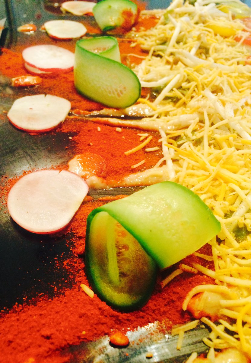 iamjuanmarian0's tweet photo. #CincoDeMayo @ericasia #truecooks @annikiole #ibiza2016 @BlueMarlinIbiza #Yegfood @1MJ #rawalberta @gaston_acurio https://t.co/VnoNNhRHhj