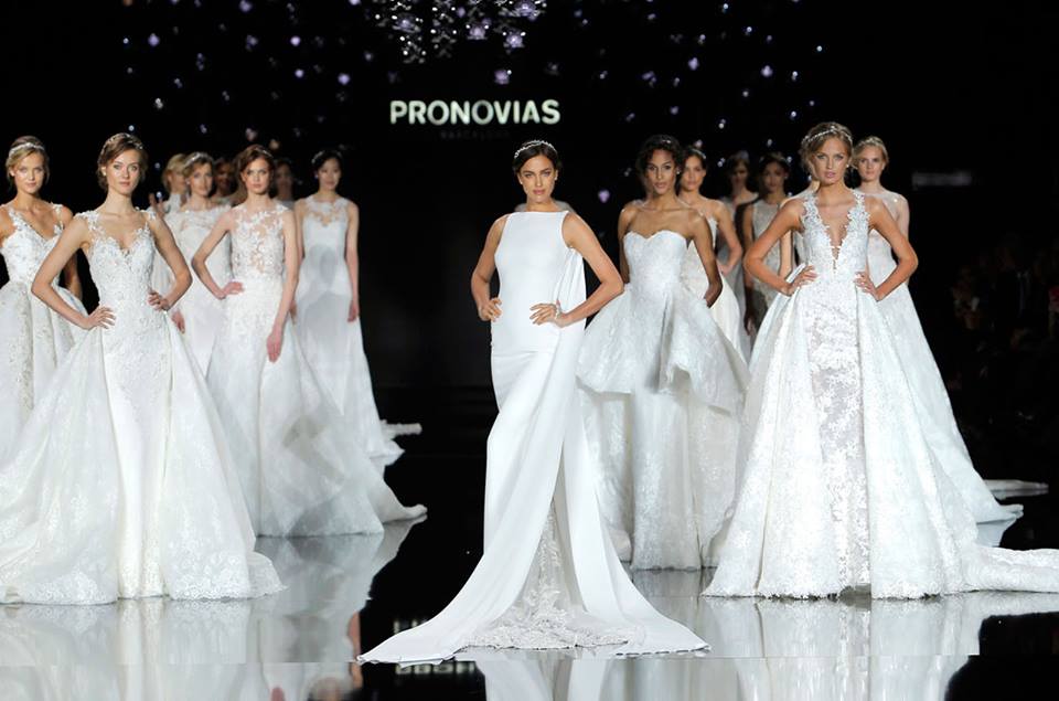 PRONOVIAS Haute Couture 2017 Collection at Barcelona Bridal Week <a href="/Pronovias_EN/">Pronovias</a> <a href="/Pronovias_ES/">Pronovias_ES</a>
