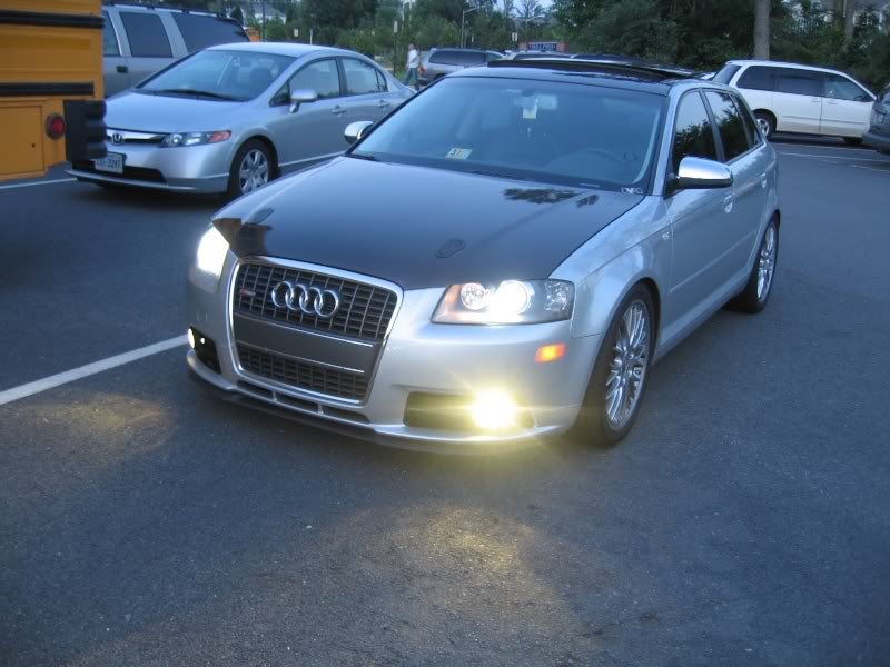 How small do you reckon his nob is?